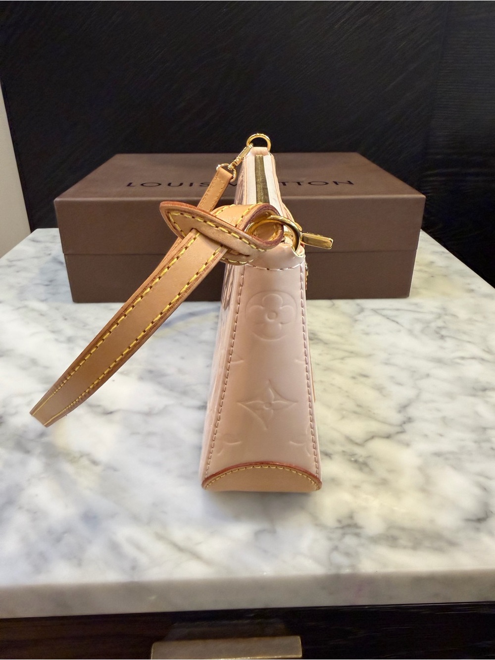 LOUIS VUITTON Marshmallow Monogram Vernis Mallory Square Bag - Picture 3 of 14